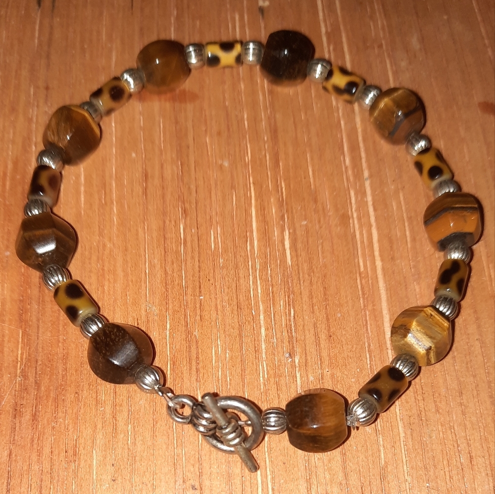 Tiger's eye spotted glass cat's eye beaded bracelet toggle clasp silvertone
